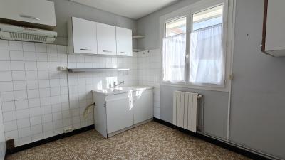 Town House with Neat Garden