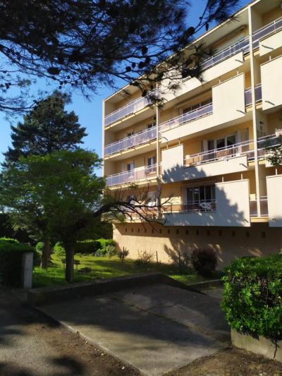 Apartment With Balcony, Cellar And Parking
