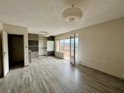 Apartment With Balcony, Cellar And Parking