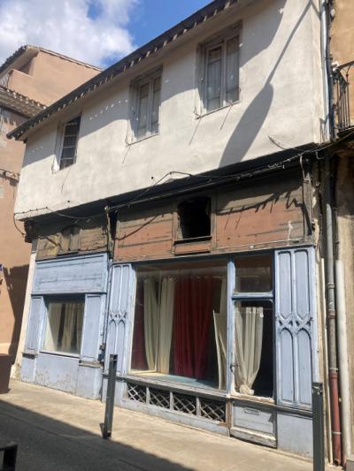 Bastide Building With 3 Apartments And Commercial Premises To Renovate