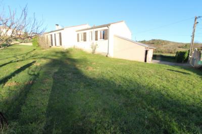 Detached Villa with Garage and Workshop