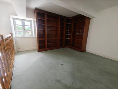 Apartment in Great Location