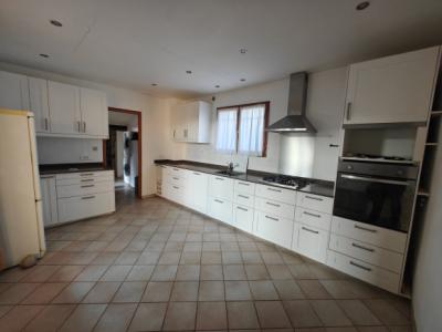 Family Home With Large Mature Garden