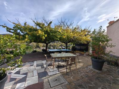 Detached Country Villa with Pool and Open Views