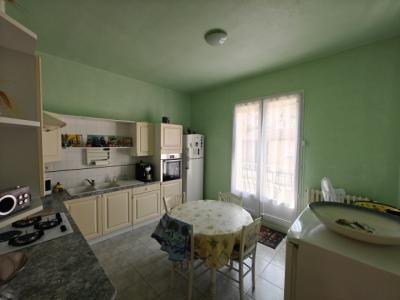 Detached Villa With Garden And Garage