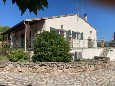 Detached Villa With Garage, Swimming Pool & Pool House