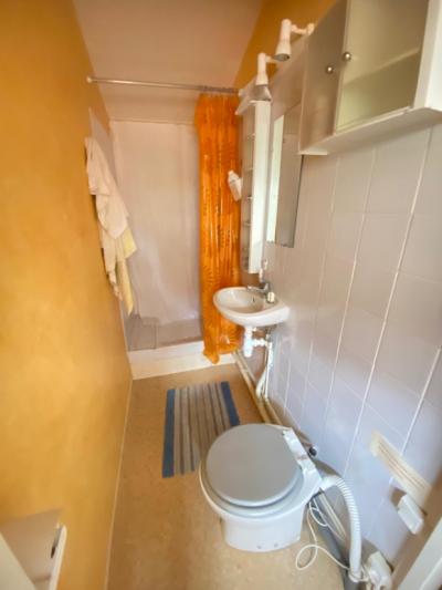 Detached Villa With Garden