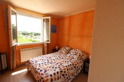 Detached Villa with Lovely Mature Garden