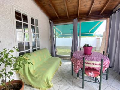 Detached Villa with Lovely Mature Garden