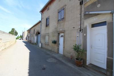 10km From Limoux, Large Garage, Large Garden, T3 Apartment + Apartment To Renovate