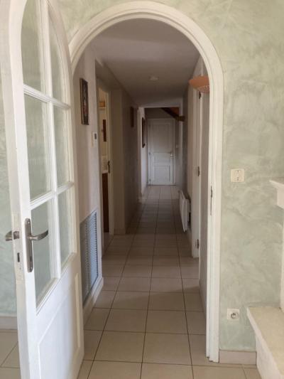 Detached Villa, Swimming Pool, Garage And Terraces