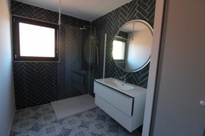 New Build House with Enclosed Garden