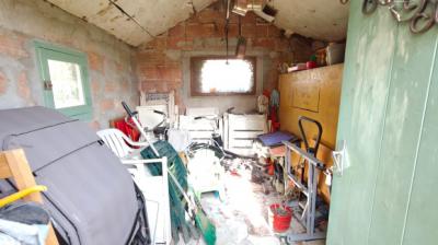 House in Perfect in Condition within the Vineyards