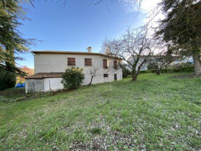 Detached Villa in Over Half an Acre Gardens