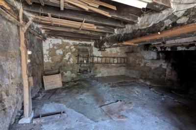 Renovation Project with Garden and Potential