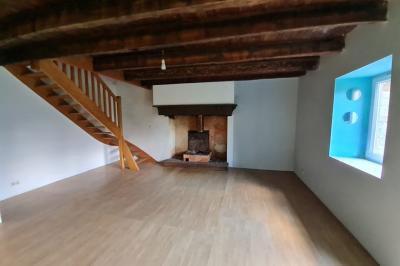 Detached Country House with Outbuilding