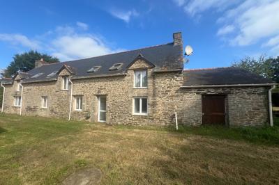 Detached Country House with Large Garden