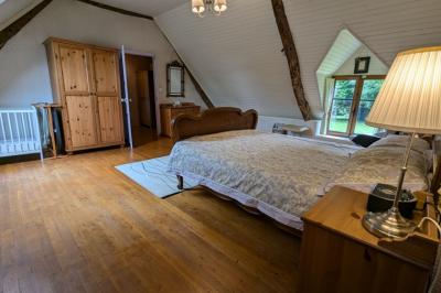 Detached Country House with Outbuilding