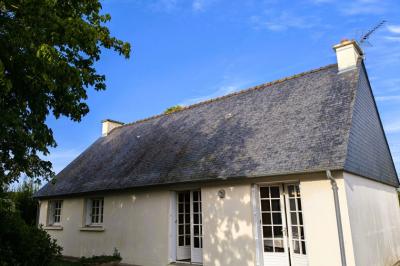 Detached Country House with Outbuilding