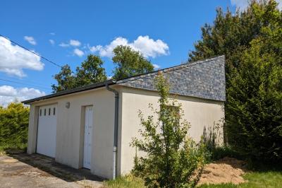 Detached Country House with Outbuilding