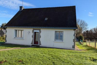 Detached House with Garden