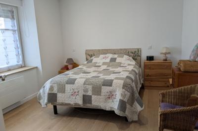 Traditional House with Courtyard Garden