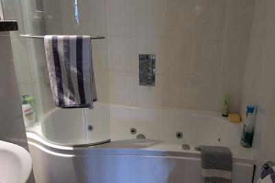 Charming House With Garden, Ideal Holiday Home