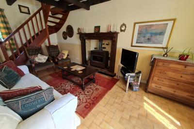 Stunning Detached Country House with Many Options