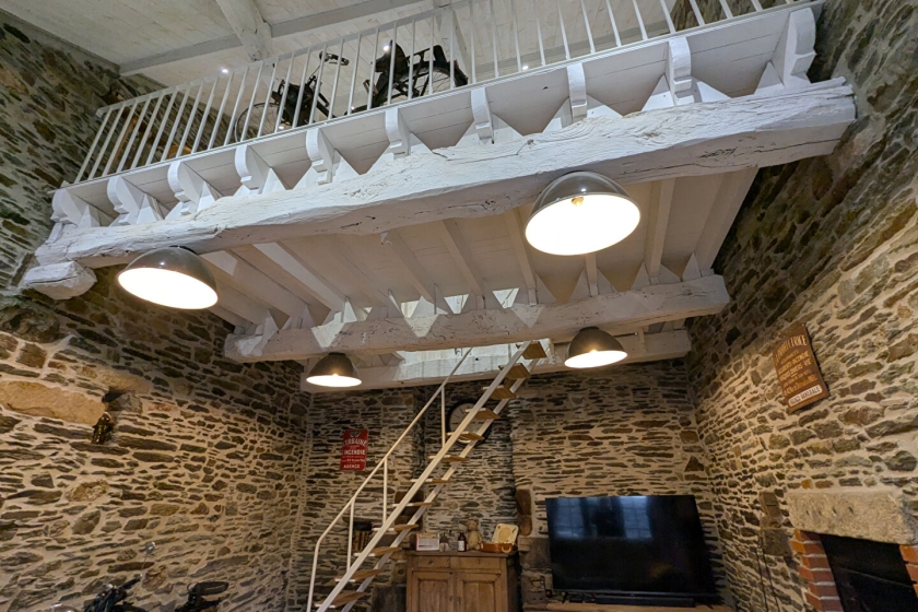 Character House with Courtyard Garden