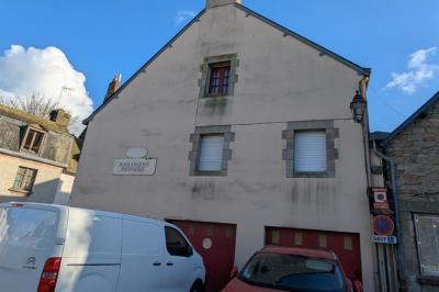 Town House in Great Location