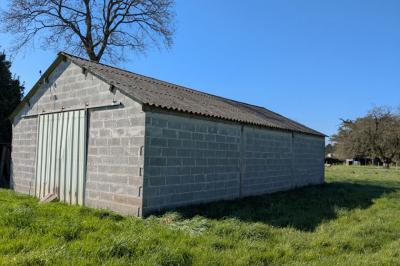 Detached Country House with Outbuilding