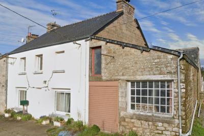 Traditional House with Garden