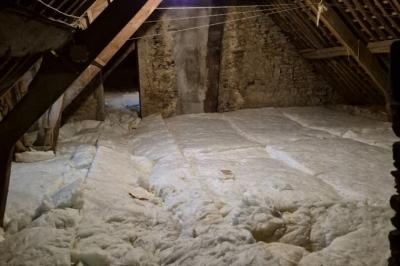 Longere Style Farmhouse with Outbuilding