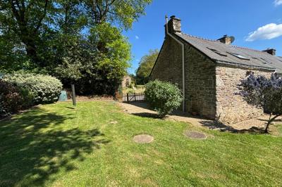 Charming Cottage is the Perfect Holiday Home