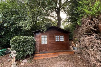 Detached Country House with Outbuilding