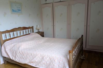 Detached Country House with Garden by the Coast