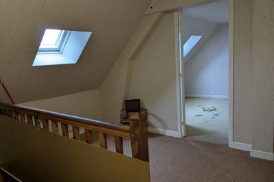 Detached Country House with Garden by the Coast