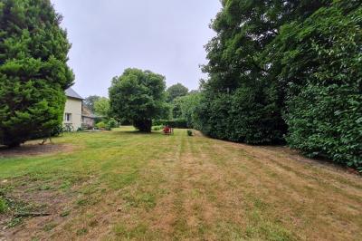 Detached Country House with Outbuilding